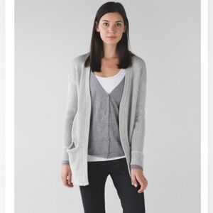 New Lululemon Athletica Cotton Grey Vestigan Cardigan Size 4 womens